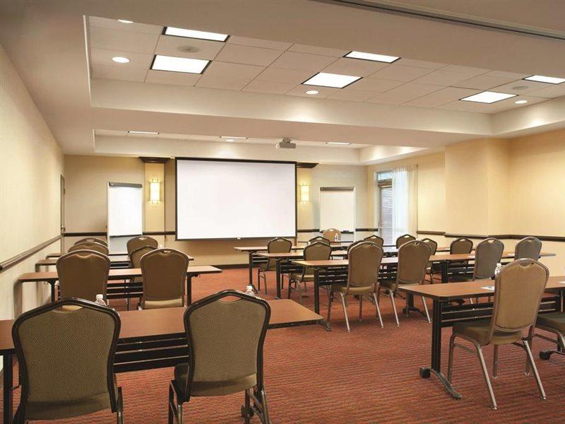 Hyatt Place Fort Worth / Cityview Экстерьер фото