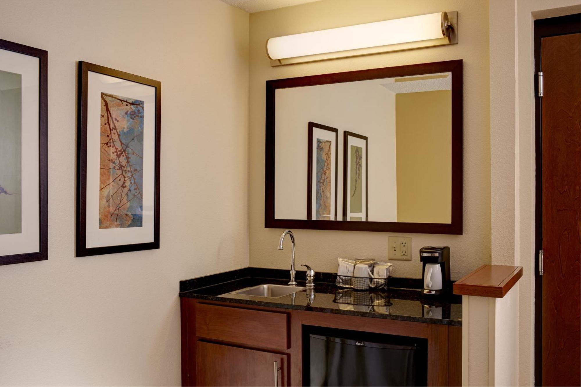 Hyatt Place Fort Worth / Cityview Экстерьер фото